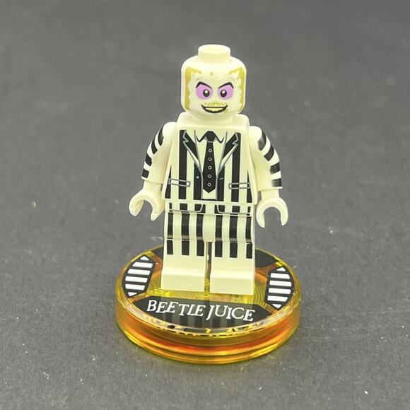 LEGO Beetlejuice Minifigure - 71349 DIMENSIONS With Disc Base - Picture 1 of 4